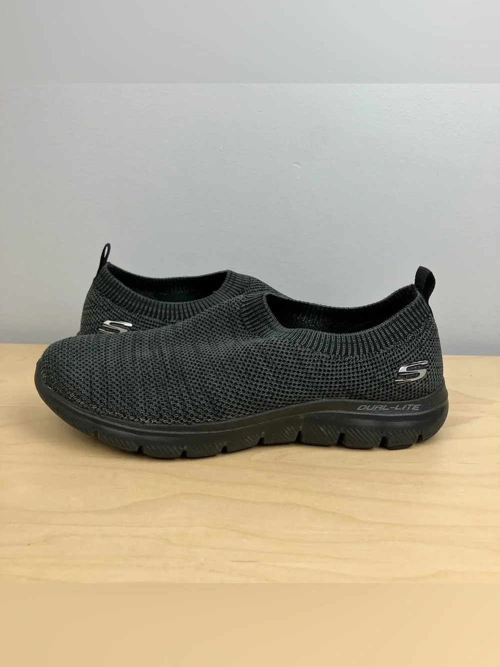 Skechers Women’s Size 7.5 Dual Lite Black Gray Casual Slip On Walking Shoes